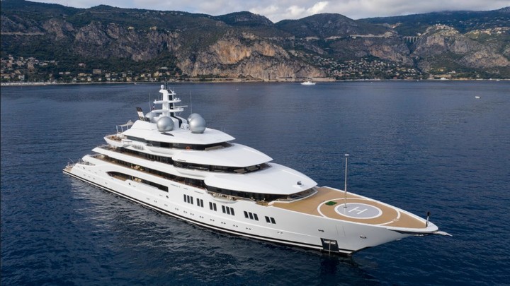 США отобрали яхты у русских бизнесменов. И просчитались. Платить приходится 9 млн долларов в год