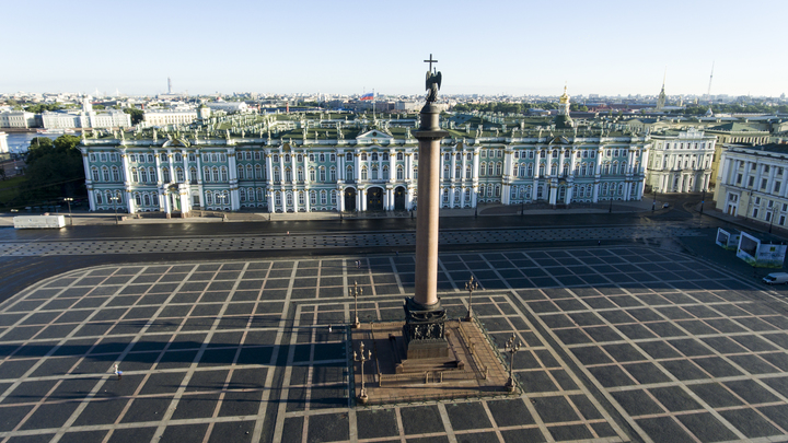 Гуф всухую победил Птаху на рэп-баттле в Петербурге