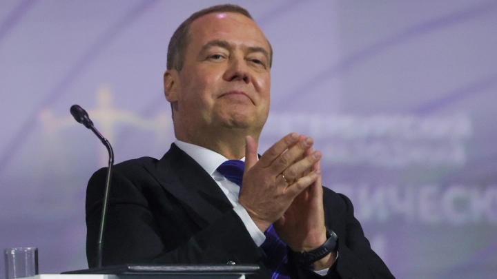 Медведев заявил, что Европа не сможет начать войну против России, но есть нюансы
