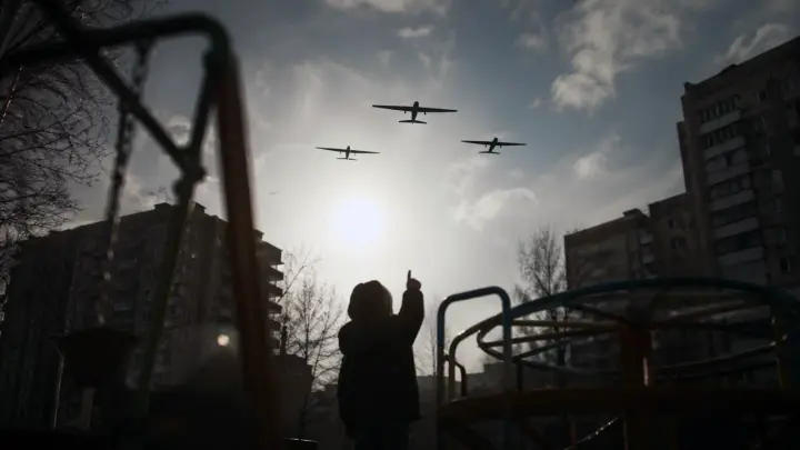 Появилось видео из Нижнекамска при атаке беспилотников ВСУ