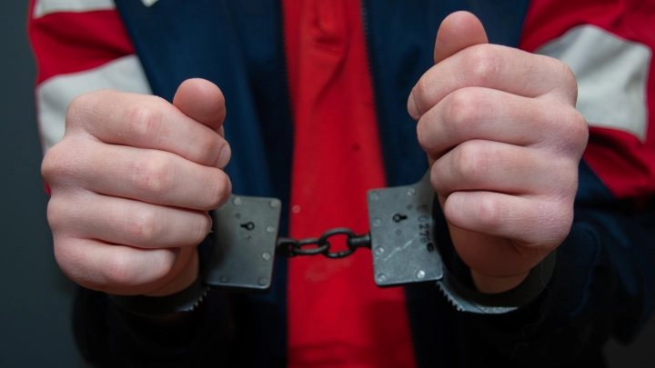 Дерзкий диалог мигранта с Русской общиной в Мытищах попал на видео