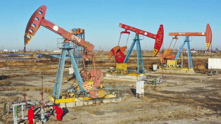 Цена на нефть марки Brent впервые за восемь лет выдала рекорд