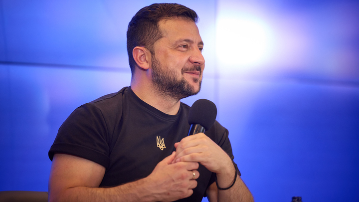 Зеленский уже в НАТО: Экс-депутат Рады рассказал о тайных паспортах руководства Украины