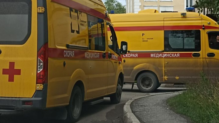 Шестилетняя девочка погибла после падения с крыши гаража на квадроцикле во Владивостоке