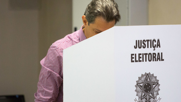 В Бразилии для выборов президента потребовался второй тур