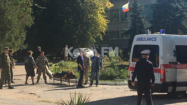 Аксенов объявил в Крыму трехдневный траур по жертвам трагедии в Керчи
