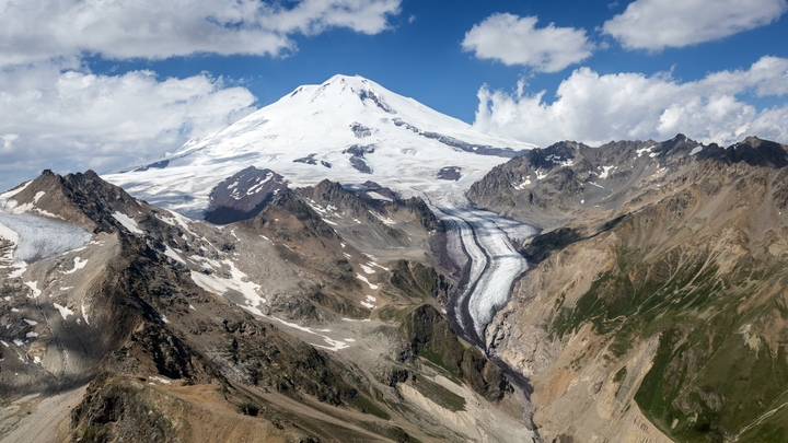 И тут разразился небывалый шторм: Гид восстановил полную хронологию трагедии на Эльбрусе