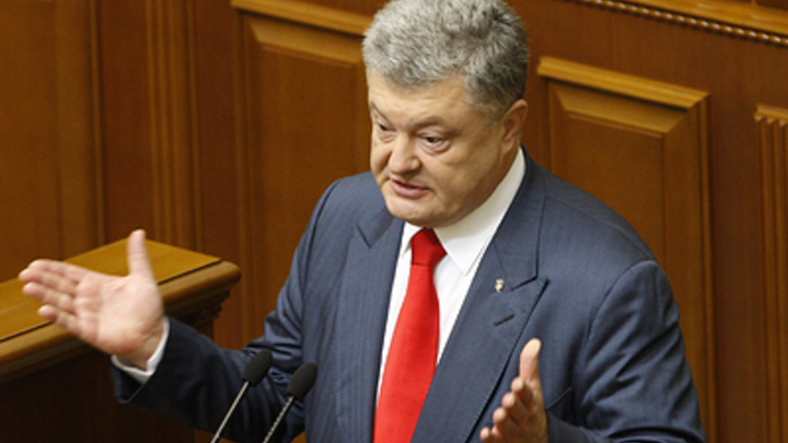 Запад закрывает на это глаза: Порошенко обвинили в готовности идти по беспределу