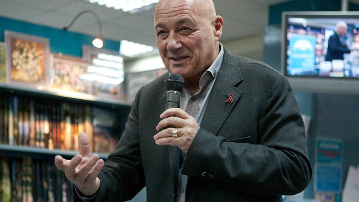 Познер об оскорбившем Рождество Урганте: Я дружу с ним, моего отношения ничто не изменит