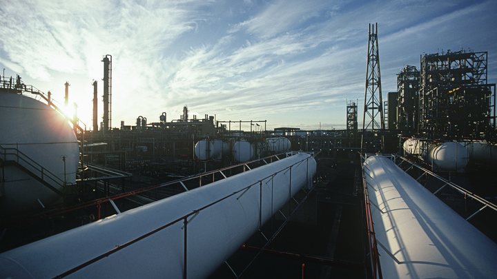 Эр-Рияд начал захват традиционно российских нефтяных рынков - источники