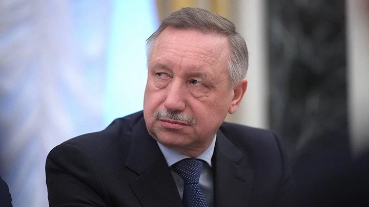 Власти Петербурга заявили, что дефицита лекарств от COVID в стационарах нет
