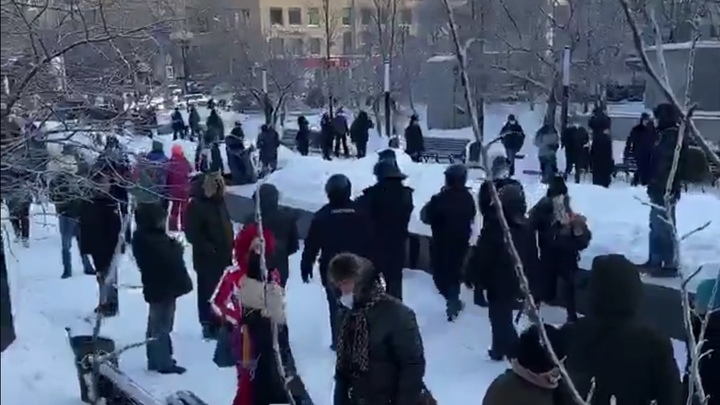 Минобр Челябинска назвал фейком списки учеников, посещавших митинги