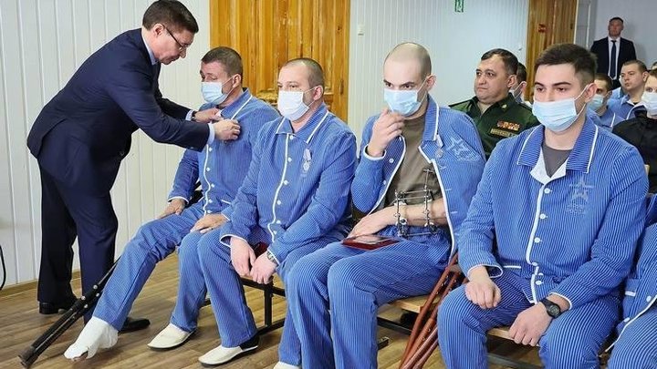 Раненых героев спецоперации на Украине привезли в госпиталь в Екатеринбурге
