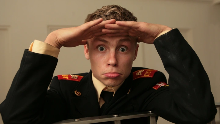 Звезду Кадетства объявили в розыск: Гонял на белом BMW так, что теперь его ищут приставы