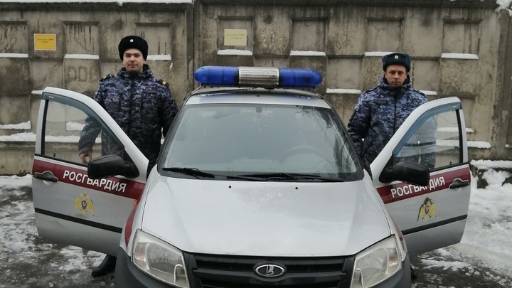 Нижегородца с оружием задержали в здании областного суда