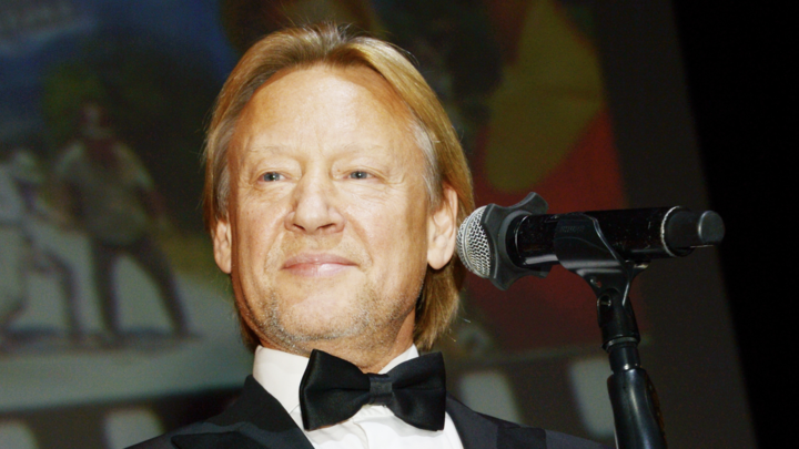 Этому зверю всегда не хватает. Актёр Харатьян разоблачил двойные стандарты Запада