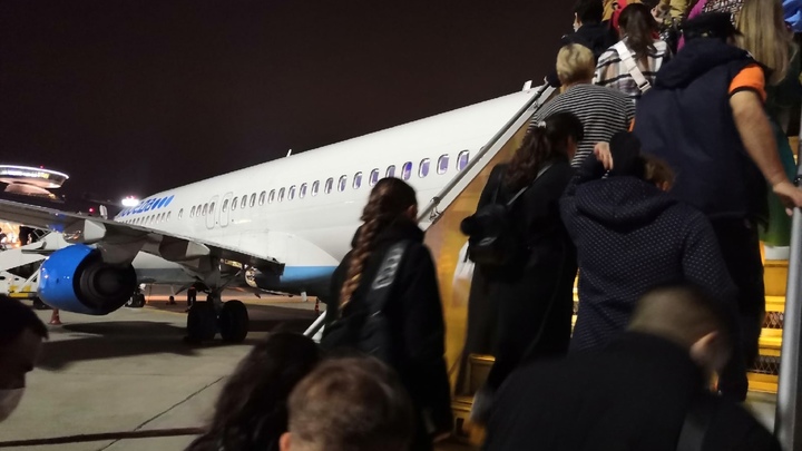 Жителей Челябинской области возмутили авиабилеты в Питер за 40 тысяч рублей