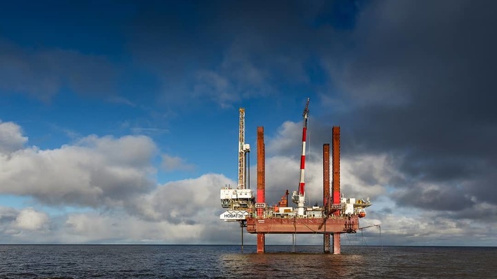 На глубине 100 метров: Россия обнаружила пресную воду для Крыма под Азовским морем