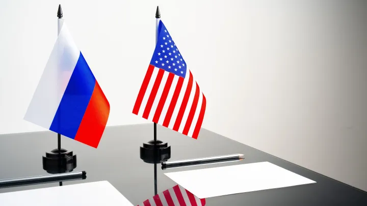 США и Россия ведут тайные переговоры за спиной Украины: Трамп готов поставить Киев перед фактом