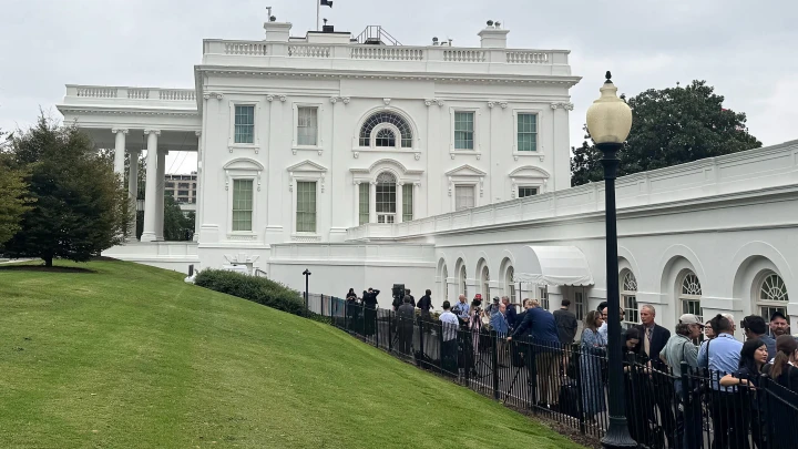 Мерц остановился в шаге от скандала с Трампом в прямом эфире. Камера всё зафиксировала