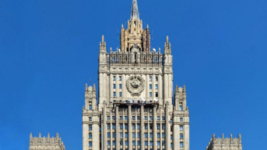 Безосновательные инсинуации: МИД РФ отреагировал на информацию о попытках Трампа вбить клин между РФ и Ираном Безосновательные инсинуации: МИД РФ отреагировал на информацию о попытках Трампа вбить клин между РФ и Ираном