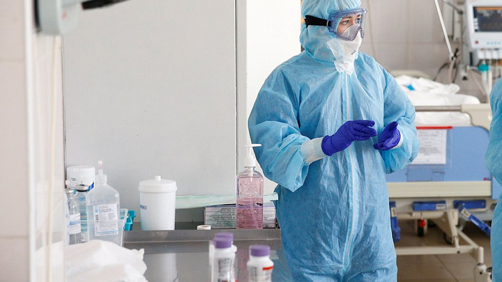 Коронавирус в Краснодарском крае на 19 апреля: кубанцы высказались о пожизненном масочном режиме