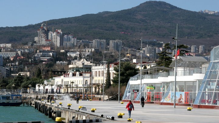 Имущество украинских олигархов уйдёт с молотка. Список объектов держат в секрете