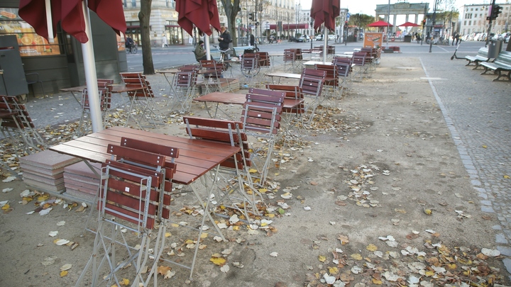 Немцы ведут партизанскую борьбу против локдауна. И им это удаётся