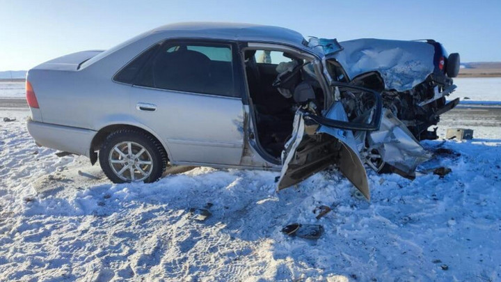 Водитель автомобиля Toyota погиб в ДТП с внедорожником в Забайкалье