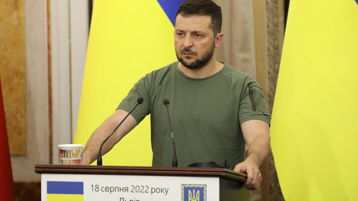 Больше не герой: WP разнёс Зеленского после неожиданного признания об СВО