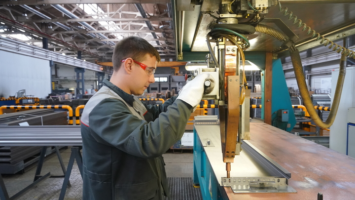 Московские фабрики и заводы провели экскурсии для 11 миллионов человек