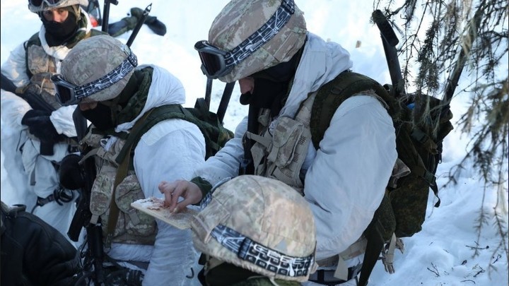 Бой идёт за каждую улицу: Что происходит на фронтах СВО к этому часу