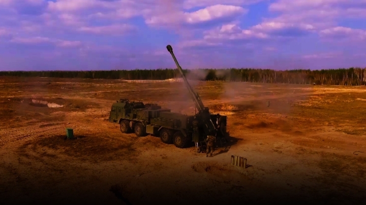 Первая партия колесных самоходных орудий «Мальва» отправилась в армию