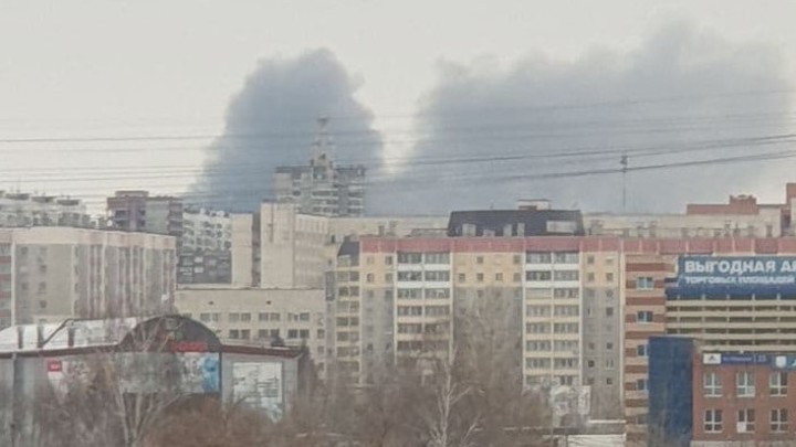 Взрыв на заводе  пластиковых окон в Челябинске - трансляция