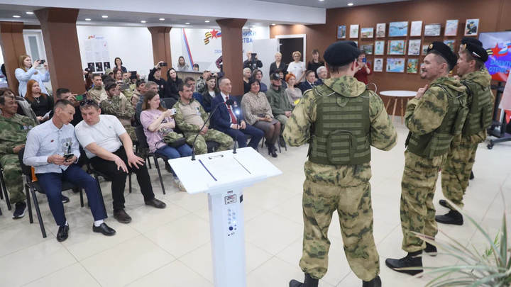 В Забайкалье 36 бойцам ЧВК «Вагнер» вручили документы ветерана боевых действий