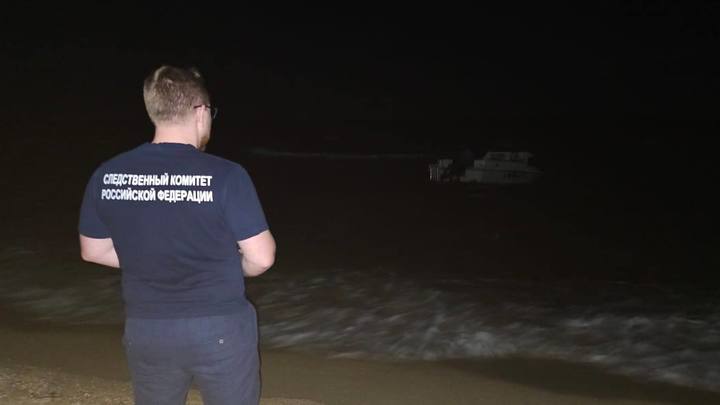В Новороссийске турист утонул во время морской прогулки на катере