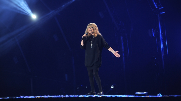 После слухов о тяжёлой болезни Пугачёва вышла в свет: Фото поражают