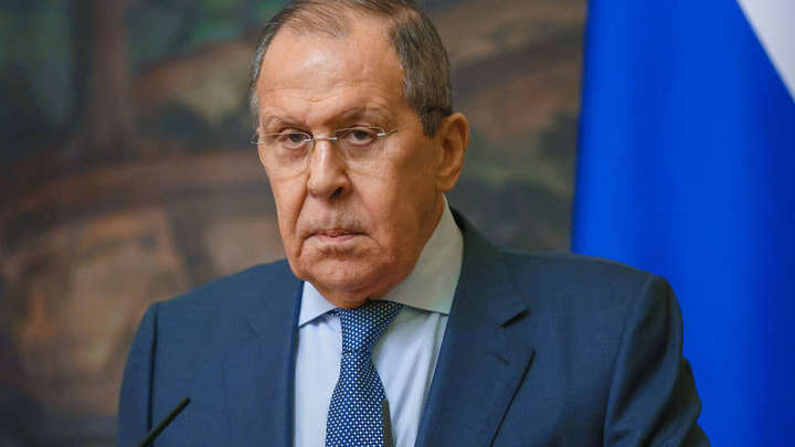 Фразу Путина о затягивании переговоров Лавров призвал воспринимать со всей серьезностью