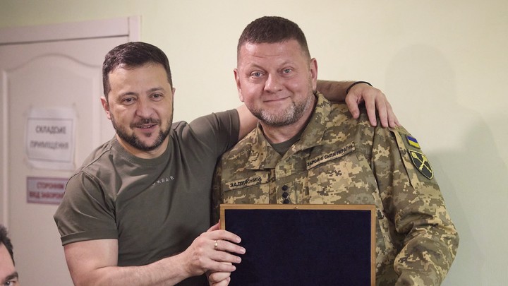 Генерал Кривонос: Зеленский дал пощечину Залужному через увольнение командующего ССО