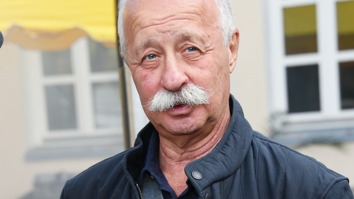 Ну, пусть он мне это в глаза скажет: Якубович снова съязвил в ответ на стыдную пенсию