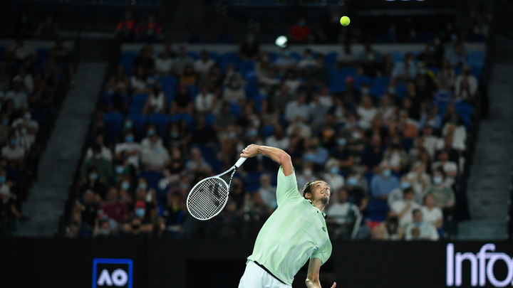 Надаль – Медведев, финал Australian Open-2022: онлайн-трансляция, счёт матча