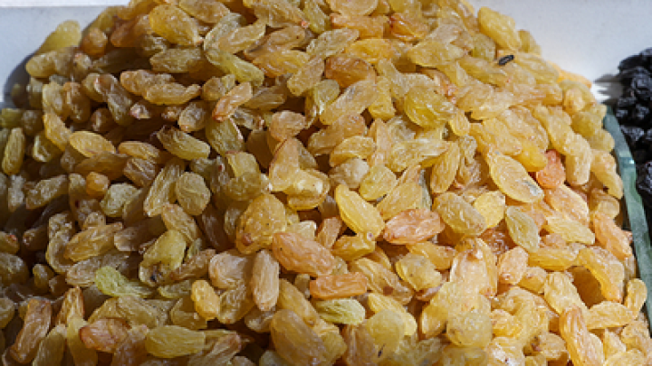 Ученые назвали сухофрукт, контролирующий уровень сахара в крови