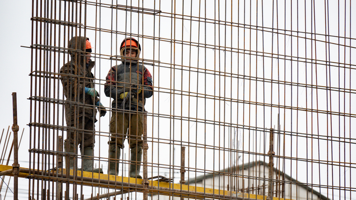 SHOT сообщил о массовых увольнениях в ГК Самолет