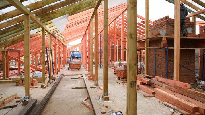 В Краснодаре только по одному из четырёх соцобъектов не нарушены сроки строительства