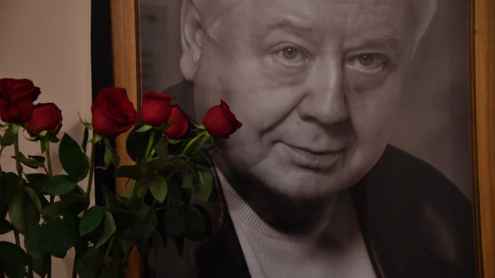 Беда Табакова. Сын против России - народ у нас не тот. Внуки - в Париже