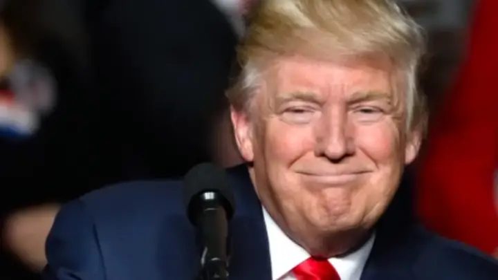 Подоляка: у Трампа прогрессирует болезнь, на это указывают его заявления