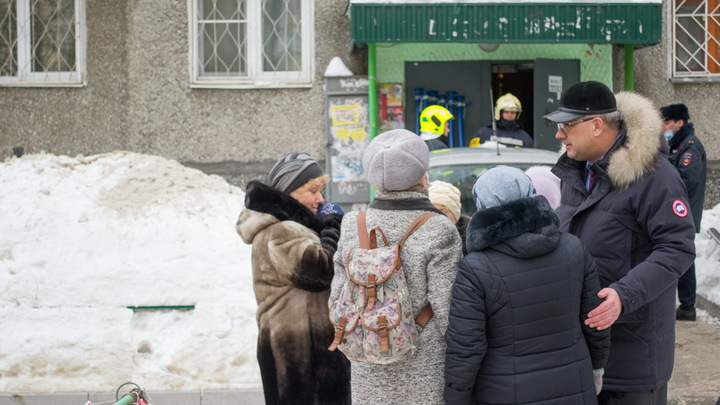 В Нижнем Новгороде в пострадавший от взрыва дом вернулись жильцы 10 квартир, введён режим ЧС