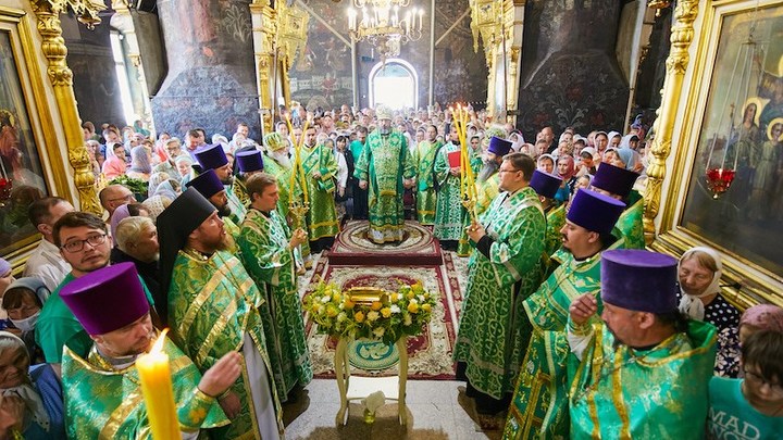 Объединяя души: Мощи преподобного Сергия Радонежского стали центром паломничества Чебоксар и Казани