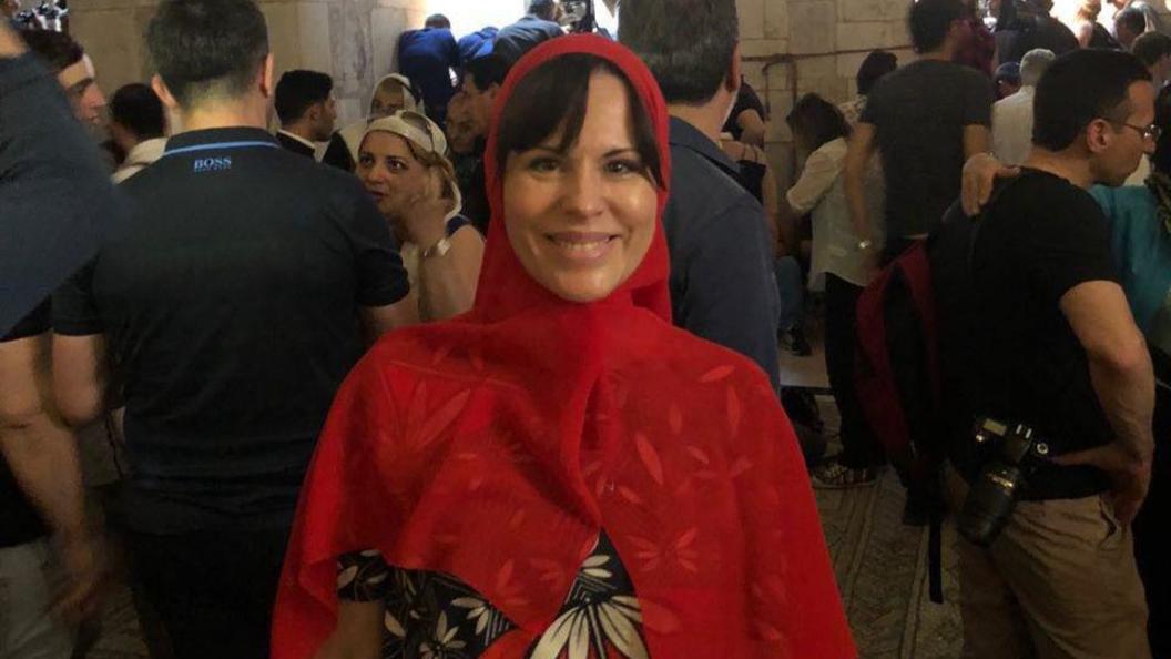 Елена Шаройкина: Чудо схождения Благодатного Огня дарует чудо единения всех людей Елена Шаройкина: Чудо схождения Благодатного Огня дарует чудо единения всех людей