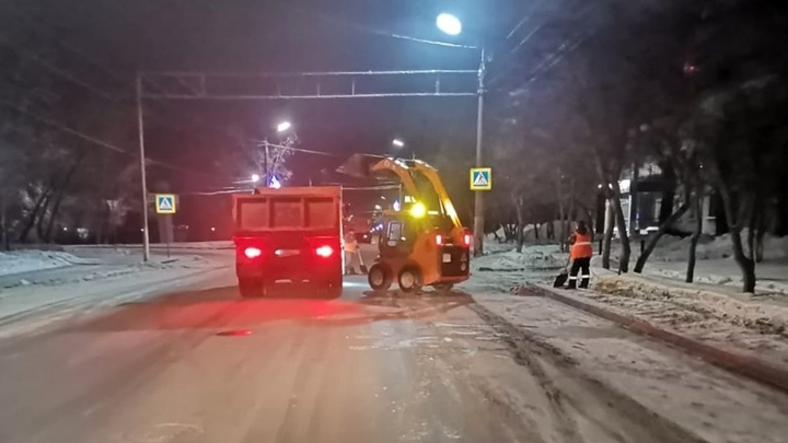 На региональных трассах Курганской области запретили движение грузовиков и автобусов